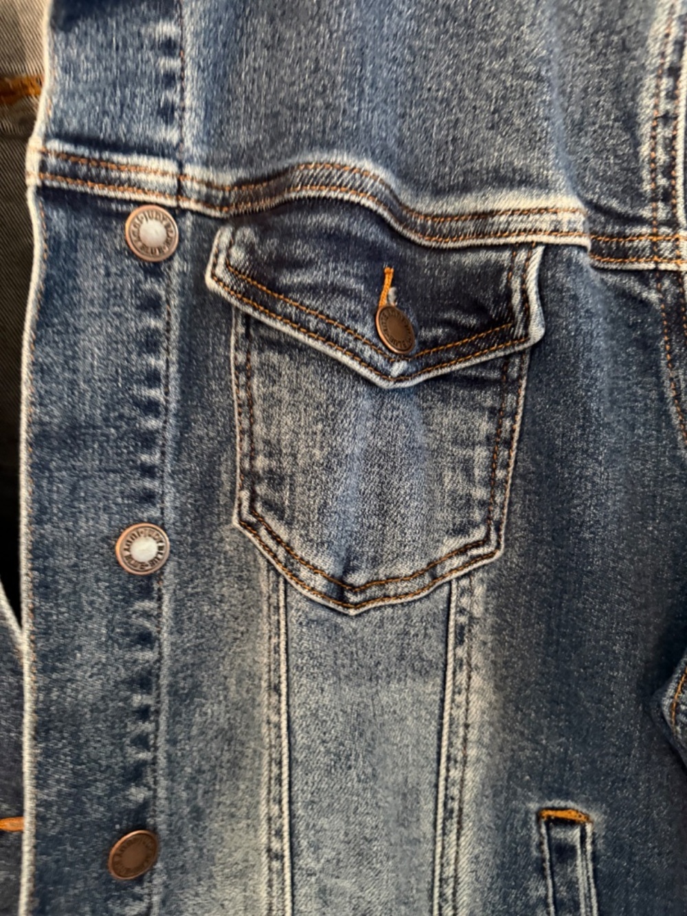 Judy Blue fringed jean denim jacket - Picture 2 of 6
